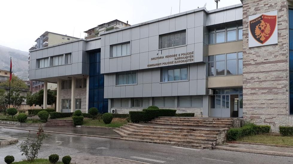 Gjirokastër – Theu masën e sigurisë “Arrest në shtëpi”, arrestohet në flagrancë nga Policia