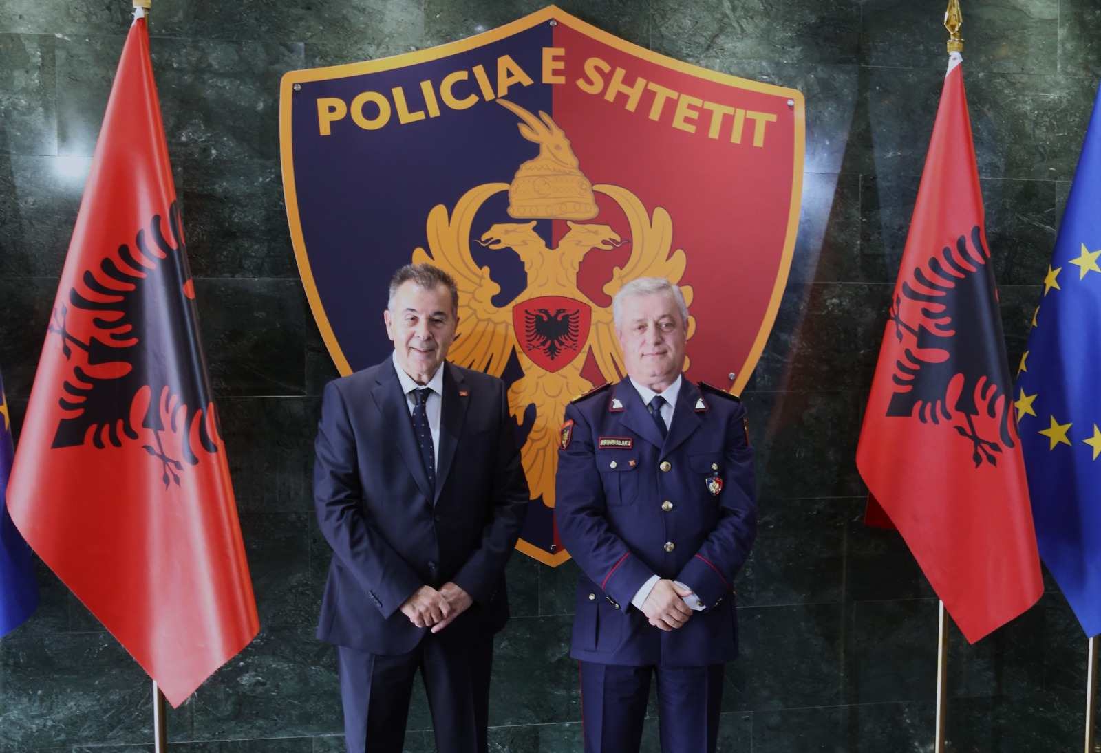 Drejtori i Përgjithshëm i Policisë priti në takim ambasadorin e Republikës së Maqedonisë së Veriut në Shqipëri